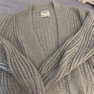 Abercrombie & Fitch Light Gray Cardigan